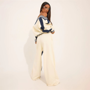 ชุดวอร์ม2ชิ้นสำหรับผู้หญิงสีงาช้างโอเวอร์ไซส์พร้อมแถบสีฟ้าตัดกัน - Product Image 2