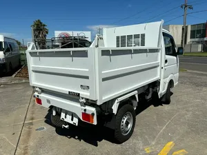 Camioneta Mini Suzuki Carry Dump 4WD 2019-2022 en perfecto estado - Product Image 3