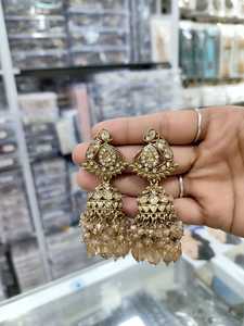 Dernières ventes Boucles d'oreilles Jhumki en cristal d'ombre plaqué or pour filles Occasions de mariage Avec zircon Alliage Matériel principal - Product Image 2