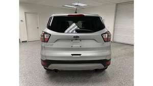 Véhicules d'occasion 2023 - Ford Escape SE FWD - Ventes saisonnières - Voitures d'occasion de qualité supérieure - En bon état - Prêts à être expédiés - Product Image 6