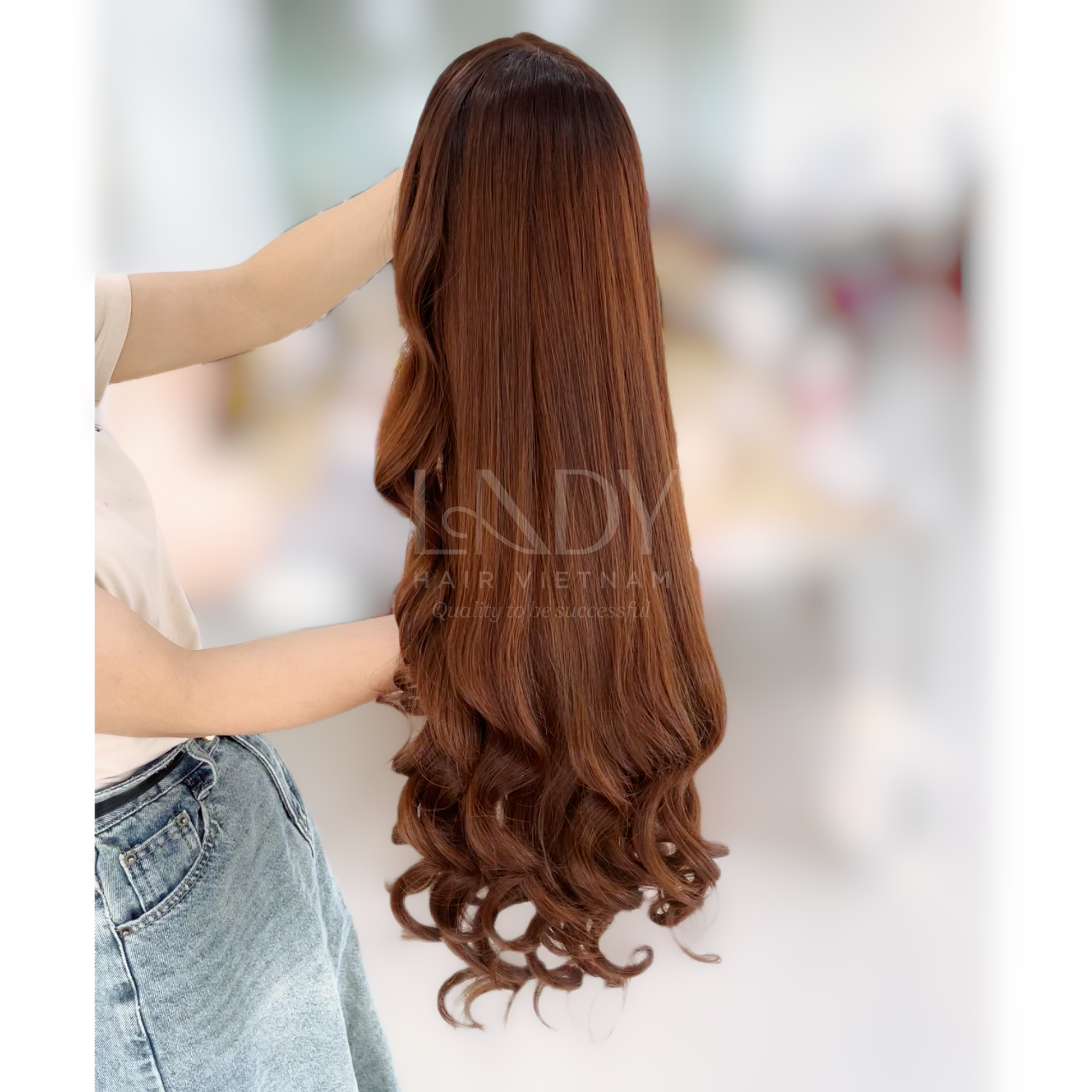 สีน้ำตาล