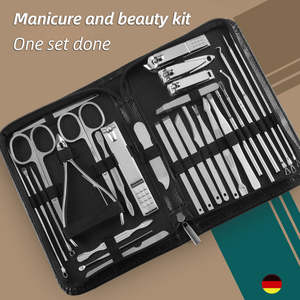 Ensemble complet d'outils de beauté pour le nail art, lot de 30 coupe-ongles pour manucure et pédicure par La Elahi & Co - Product Image 3