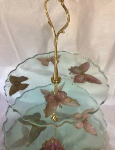 Soporte de 3 niveles para servir postres o pasteles, mariposas incrustadas en resina, diseño Superior, soportes para pasteles de calidad superior en MOQ bajo - Product Image 2