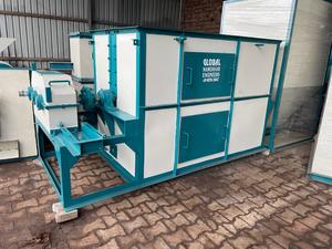 Máquina mezcladora de triple cinta, mezcla de alimentos para animales, mezcla de alimentos para aves de corral, máquina mezcladora de polvo seco - Product Image 3