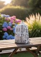 Sac à dos de voyage léger de luxe en coton biologique matelassé patchwork avec doublure, motif floral, détails cousus main, fermeture éclair