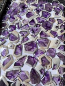 Tranche d'améthyste naturelle de haute qualité Cabochon de pierres précieuses en vrac Lot de taille de forme de mélange de qualité supérieure pour les utilisations de bijoux - Product Image 4