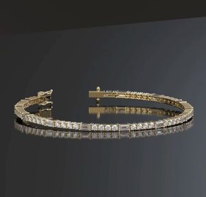 Brazalete de Tenis con Diamantes Cultivados en Laboratorio de Lujo, Chapado en Oro de 14K, Joyería Unisex Certificada para Bodas, Aniversarios y Uso Diario - Product Image 5