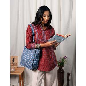 Blusa Roja de Algodón para Mujer, Estampada a Mano, con Decoración de Encaje Bordado, Cuello Asimétrico, Larga, Talla XL - Product Image 2