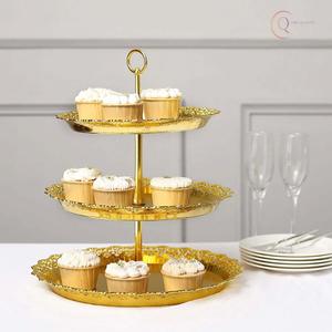 Support à gâteau rond en métal moderne avec finition de qualité supérieure, idéal pour les desserts, les gâteaux et la décoration de table - Product Image 2