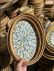 Plateau de service en bambou écologique fait à la main, tissé en rotin avec incrustation de nacre, vente en gros - Product Image 5