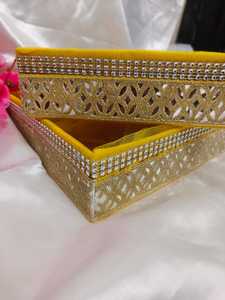 Cesto de regalo de encaje Sheesha multicolor, juego de Tokri (3 uds), bandejas Shagun de diseñador para frutas secas y Chocolate, regalos de boda - Product Image 4