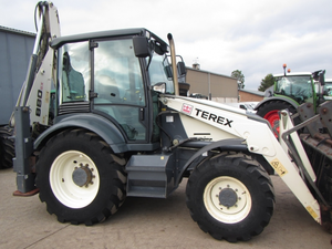 Chargeuse-pelleteuse Terex 880SX d'occasion, 100 CV, 4x4, diesel, chargeuse de chantier, excavatrice à vendre - Product Image 2