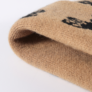 Wholesale 100% Acrylic Beanie Hat Top Fashionable Pom Pom Hat Customizable Plain White Patterns for <b>Men</b> - Product Image 6