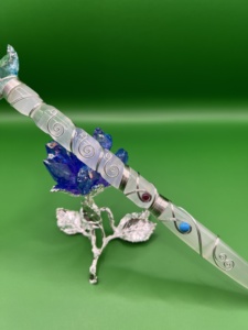 Venta al por mayor hecho a mano azul opalita Luna selenita cristal varita alambre envuelto Reiki energía curación espiritual mascota pulida - Product Image 4