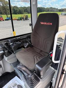 LIVRAISON GRATUITE TAKEUCHI TB235-2 MINI-EXCAVATRICE MOTEUR DIESEL 24,4 CV CABINE CLOSERE APPROUVÉE EPA CE Hydraulique auxiliaire 2 vitesses Plc. - Product Image 3