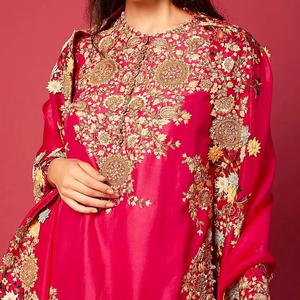 Lentejuelas indias bordadas Sharara Gharara Kurti Set Diseñador paquistaní Ropa étnica Traje de tela de Georgette cosido completo - Product Image 1