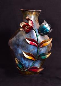 Vase artistique de designer avec motif floral pour le style contemporain de la maison et les centres de table décoratifs fabriqués à la main en Inde - Product Image 4