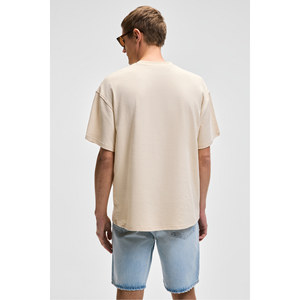 Camiseta de Cuello Redondo de Algodón Orgánico Oversize para Hombre VYRO con Detalle Estampado - Vainilla - Product Image 3
