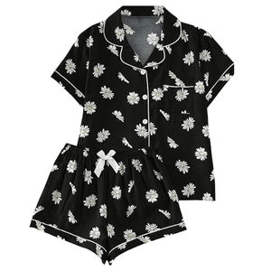 Ensemble de pyjamas en soie Sexy pour femmes vêtements de nuit mignons pour femmes pyjamas en satin extensibles pour la peau avec impression vêtements de nuit confortables - Product Image 1