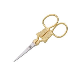 Ciseaux à cuticules de luxe en acier inoxydable de haute qualité, lame incurvée et tranchante, pour droitiers, logo personnalisé, tendance beauté - Product Image 2