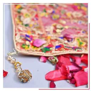 Latest Fashion Top Quality Embroidery Design Breathable Women <b>Shawls</b> Ethnic Style Traditional Muslim Clothing Women Available - Product Image 6