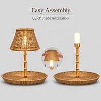 Lampe de table sans fil rechargeable en rotin de bambou avec 4 abat-jour interchangeables, télécommande simple pour l'hôtellerie et le commerce de détail