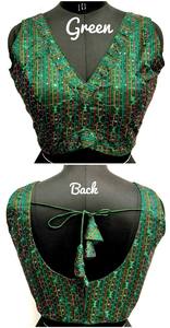 Blusa moderna con cuello en V para bodas Diseño tejido de moda con lentejuelas multicolores coloridas y decoración bordada - Product Image 5