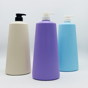 ขวดแบนทำจาก PE มีฝาปิดความจุขนาดใหญ่1000มล. 800มล. 500มล. ขวดแชมพูน้ำยาซักล้างผลิตในโรงงานเวียดนาม - Product Image 2