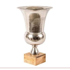 Jarrón de flores decorativo de aluminio hecho a mano, jarrón de metal para mesa de interior, para decoración del hogar. - Product Image 5