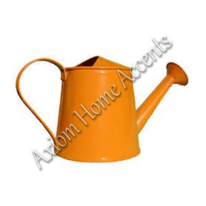 Arrosoir en laiton moderne rustique Axiom Home Accents 'Artisan Crafted Metal pour plantes d'intérieur et suspendues - Product Image 6