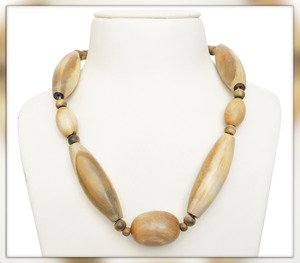 Top vendeur bijoux de mode collier en résine fait à la main de haute qualité collier décoratif multi couleur résine perles collier haut polonais - Product Image 5