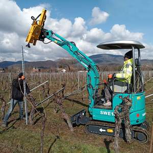 Miniexcavadora Sunward SWE18UF, maquinaria de movimiento de tierra de 1,8 toneladas, miniexcavadora disponible para la venta a precios muy económicos - Product Image 1