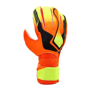 Professionnel pas cher prix 2025 Football gardant des gants matériel sur mesure votre propre conception objectif gardant des gants en vente maintenant - Product Image 2