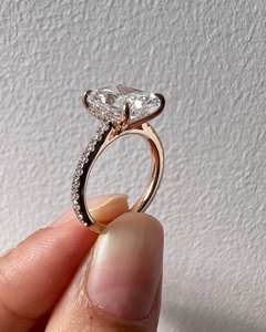 IGI Radiant Cut Lab Grown Diamond Ring CVD Lab Bague de fiançailles en diamant 3.50 Ct Radiant Cut Bridle Wedding Ring 14k Yellow Gold - Product Image 3