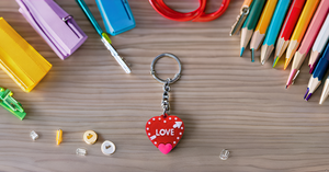 Vintage Love Heart Heavy-Duty Lightweight Plastic Metal Keychain for Car & Bike Keys Everyday Carry - Product Image 5