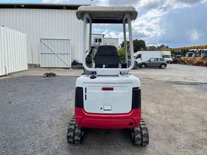 2018 Takeuchi TL6R <b>8</b> <b>Ton</b> Mini <b>Excavator</b> with Perkins Engine and Hitachi Pump - Product Image 4