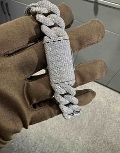 Bracelet en argent sterling 925 avec moissanite VVS, 18 mm, 8 pouces, plaqué or blanc - Product Image 3