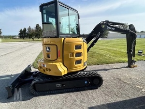 Mini-excavatrice sur chenilles John Deere 35P d'occasion, mini-excavatrice compacte hydraulique pour ferme, à vendre - Product Image 4