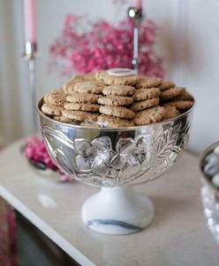 Tazón de Metal con Acabado Plateado de Diseño Clásico para Frutas y Aperitivos, Plato para Servir Grabado - Product Image 2