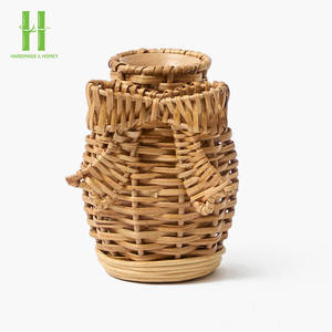 Urna trenzada tejida a mano, jarrón coalescente alto moderno para decoración de flores, jarrón de urna de ratán, OEM personalizado de Vietnam - Product Image 6