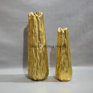 Elegant Design Tall Cylindrical Metal <b>Vases</b> with <b>Textured</b> Brown Finish and Leaf Pattern for Luxury Home and Office Decoration - Product Image 3