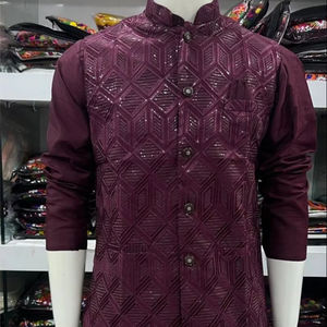 Vêtements ethniques indiens traditionnels pour hommes Pyjama Kurta brodé violet classique Veste en soie brodée riche Fêtes de mariage - Product Image 3