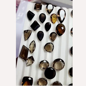 70ชิ้นผลึกควอทซ์สีควันธรรมชาติ10มม. ถึง25มม. ด้านลูกแพร์แปดเหลี่ยม588 CTS ล็อต iroc ขายคุณภาพหินบุษราคัมพวกเรา $53 - Product Image 3