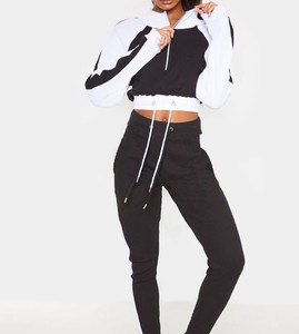 Sweat à capuche uni pour femmes 400GSM sans cordon de serrage en gros impression personnalisée sweat à capuche en coton pour femmes - Product Image 3