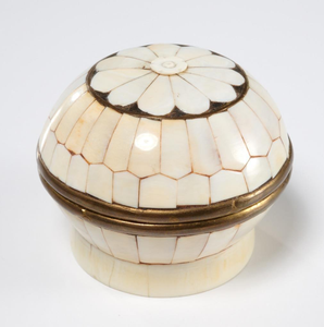 Top Quality Mother of Pearl Jewelry <b>Box</b> for Gifting Purpose & Custom Size Available Natural Crafts Products - Product Image 4