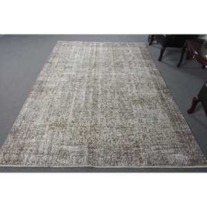 Rug, 6.1x8.9 ft Vintage Rug, <b>Brown</b> Floral Rug <b>Wool</b> - Product Image 1