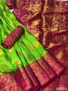 ส่าหรีผ้าไหมใยสังเคราะห์บริสุทธิ์เนื้ออ่อนมีขนหนาและลาย3D แบบดั้งเดิมสวยงาม - Product Image 3