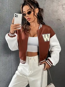 Chaquetas Personalizadas para Mujer, Chaqueta Bomber Corta, Bordado de Parches, Tejido de Lana de Punto, Diseño Estampado, Color Blanco Bronceado, Ropa Urbana OEM - Product Image 4