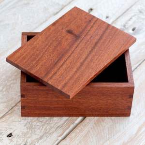 Caja de almacenamiento de madera con asa para fácil transporte - Product Image 4