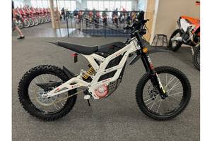 Motocicleta Eléctrica Todoterreno 79bike Falcon GT 2025, 16800W, 100km/h, Tamaño Completo, Aleación de Aluminio, Batería de Litio de 72V, Ligera, 60km de Autonomía - Product Image 2